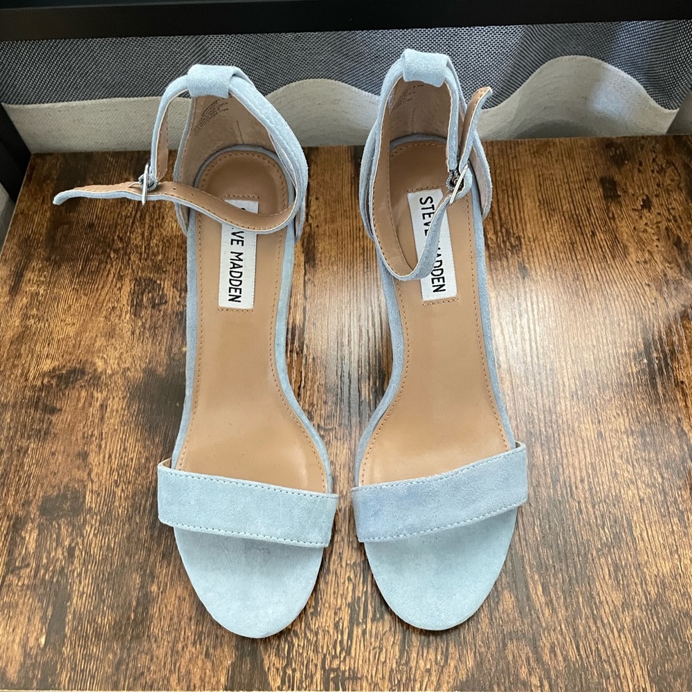 Steve Madden blue suede wedge sandals size 6.5 - New (never worn)
